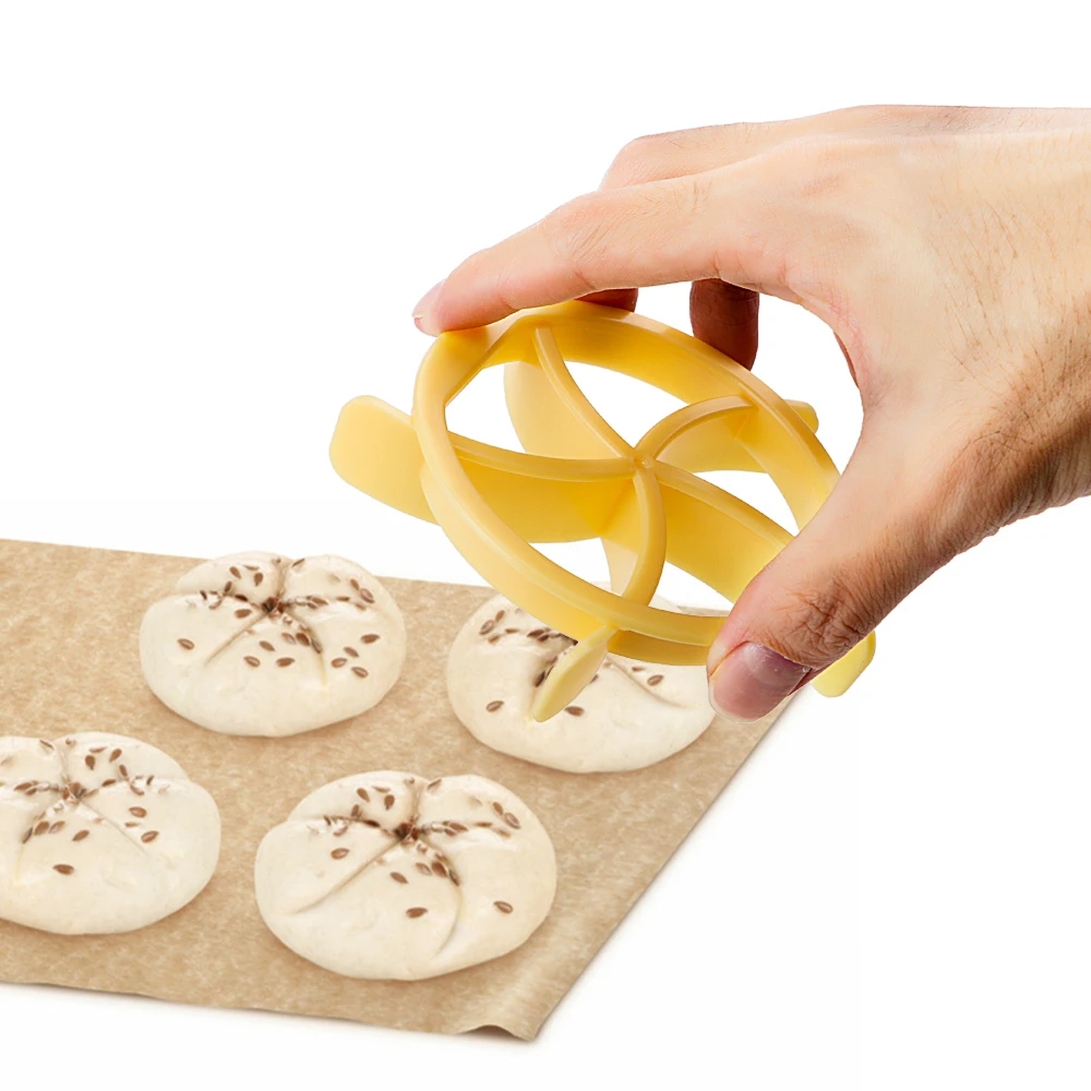 

Plastic Pastry Cutter Dough Cookie Press Homemade Bread Rolls Stamp Baking Mold Bakeware Dessert Tools Cookies Mould
