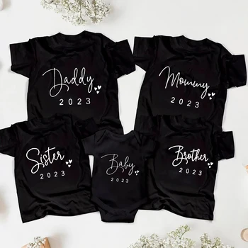 New Father Mother Kids Baby 2023 Family Matching Clothes Short Sleeve Ops Matching Clothes Family Look Black T-Shirts Outfits 1