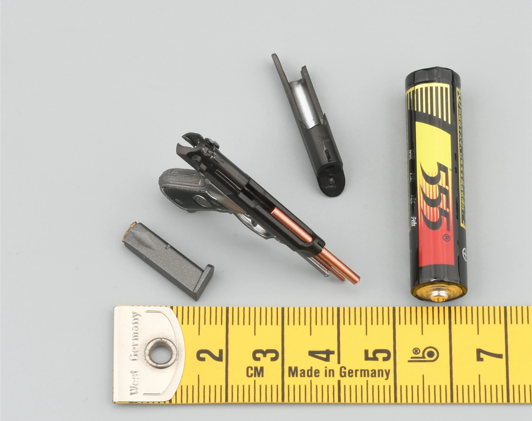 DAMTOYS масштаб 1/6 DAM GK028 M9 модель пистолета для 12 дюймов Гангстер