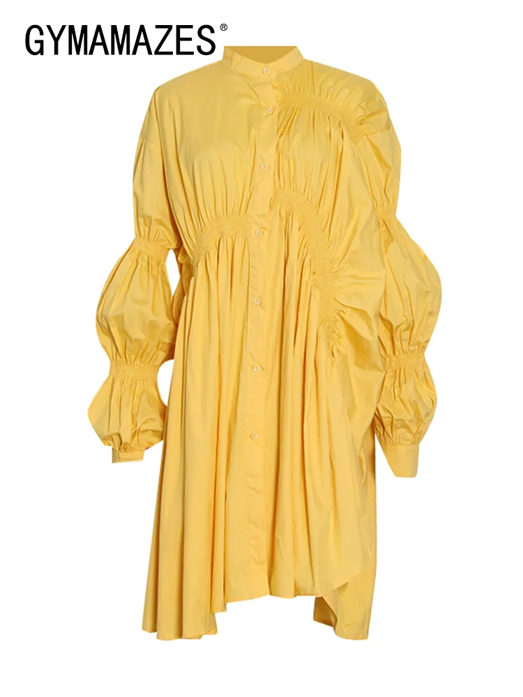 

Женское платье-миди с воротником-стойкой и пышными рукавами