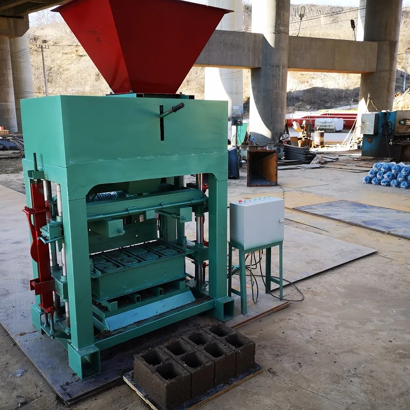 YG4-35B Полуавтоматическая машина для формования блоков с бункером Машина