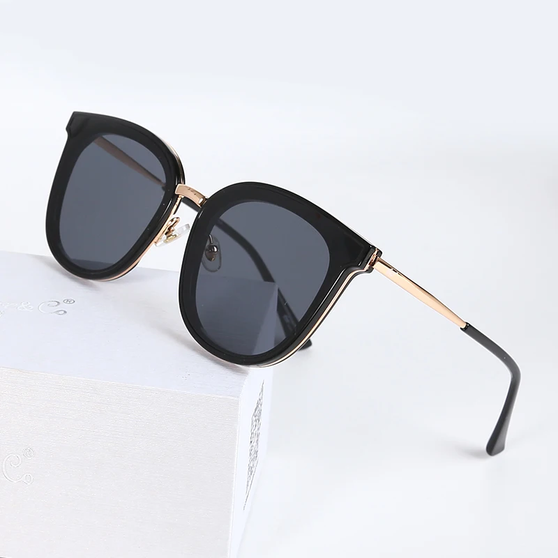 

LARETOROSA Women Sunglasses Eyewear Trends Round Gradient Color Rose Red Eyewear Outdoor Driving Party Gafas De Sol Full Frame