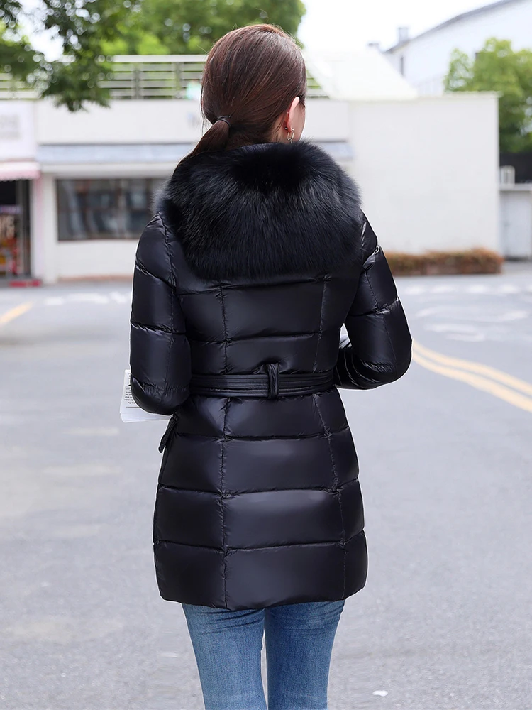 New Women Fur Down Jacket Winter Fashion Real Fox Fur Collar Medium Long Belt Slim Puff Down Coat Thicken Warm Outerwear Female