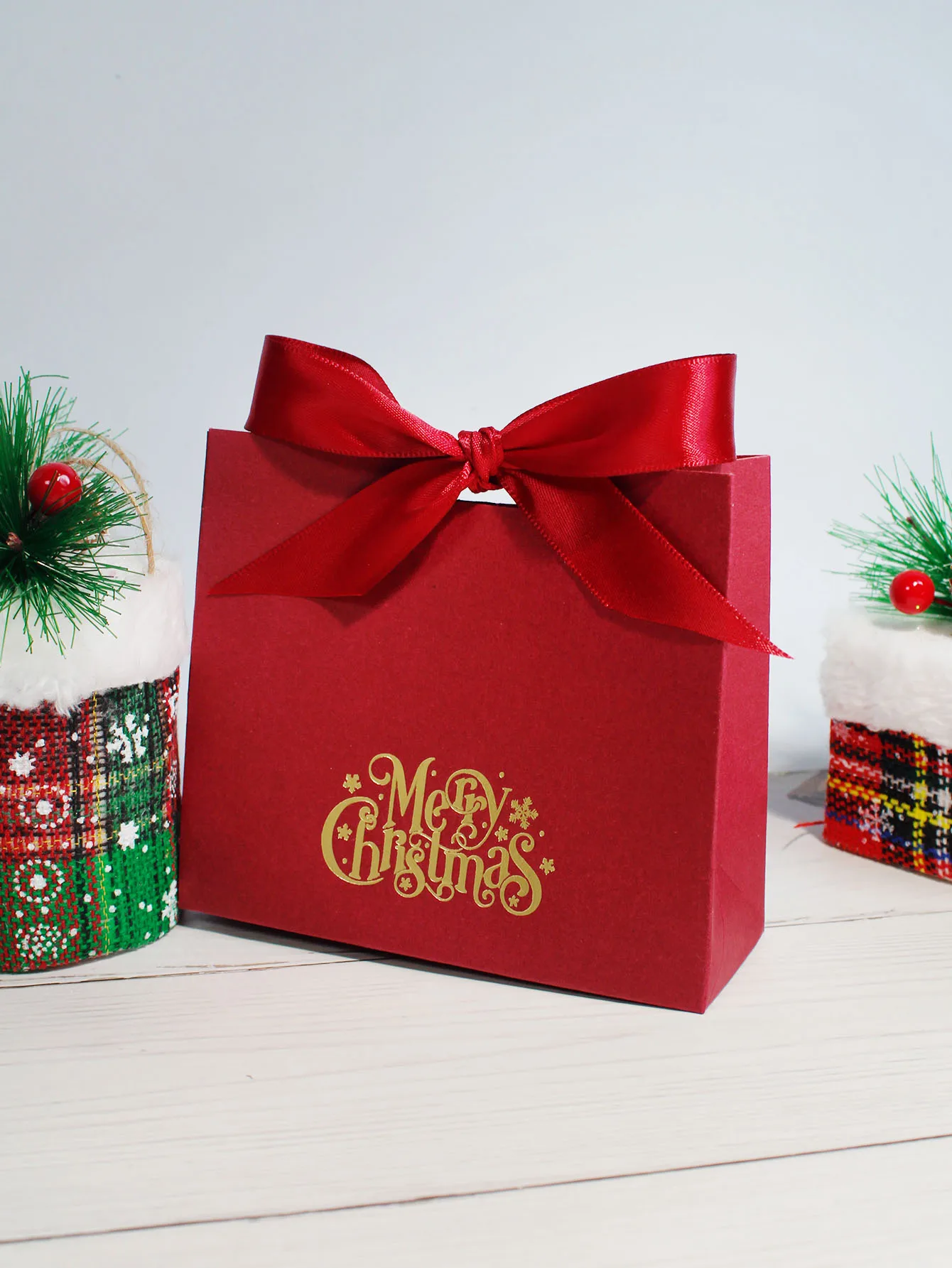 

Рождественские подарочные коробки картон RMTPT