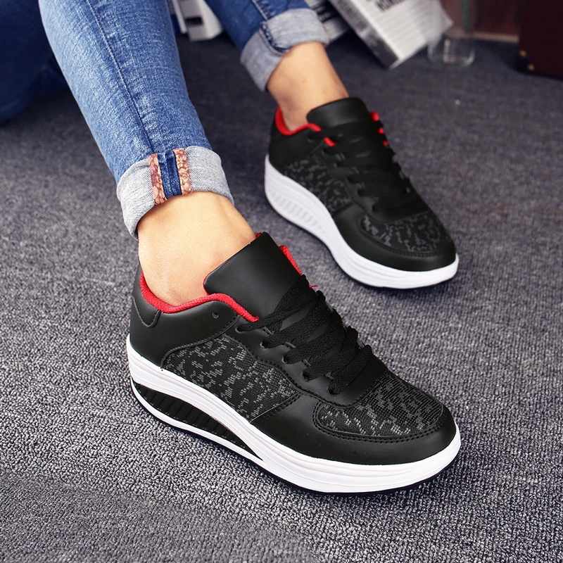 Women Shake Shoes Fashion Outdoor Lightweight Lace Up Platform Working Casual Shoes Increasing Height