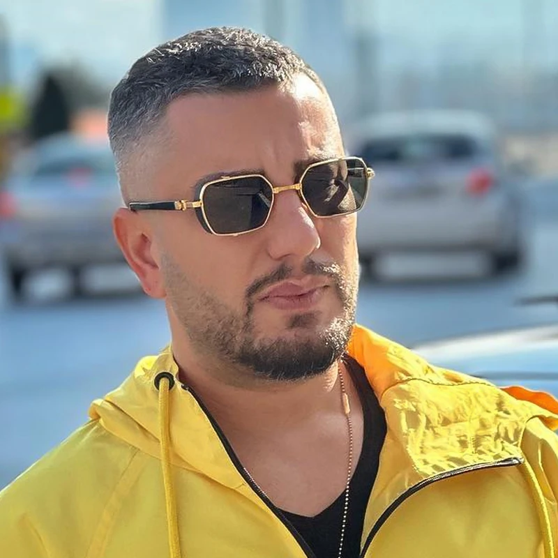 

2023 роскошные маленькие квадратные солнцезащитные очки для мужчин и женщин модные солнцезащитные очки в стиле стимпанк женские брендовые дизайнерские оттенки