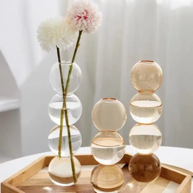 

Стеклянная ваза INS