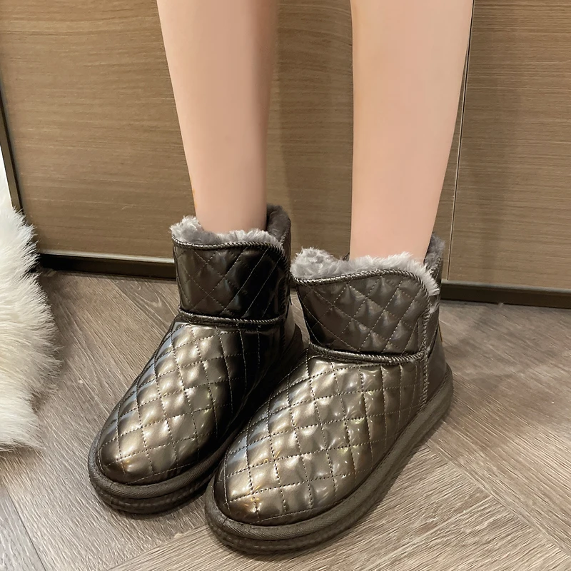 

Ботинки женские зимние на плоской подошве, с круглым носком, на шнуровке