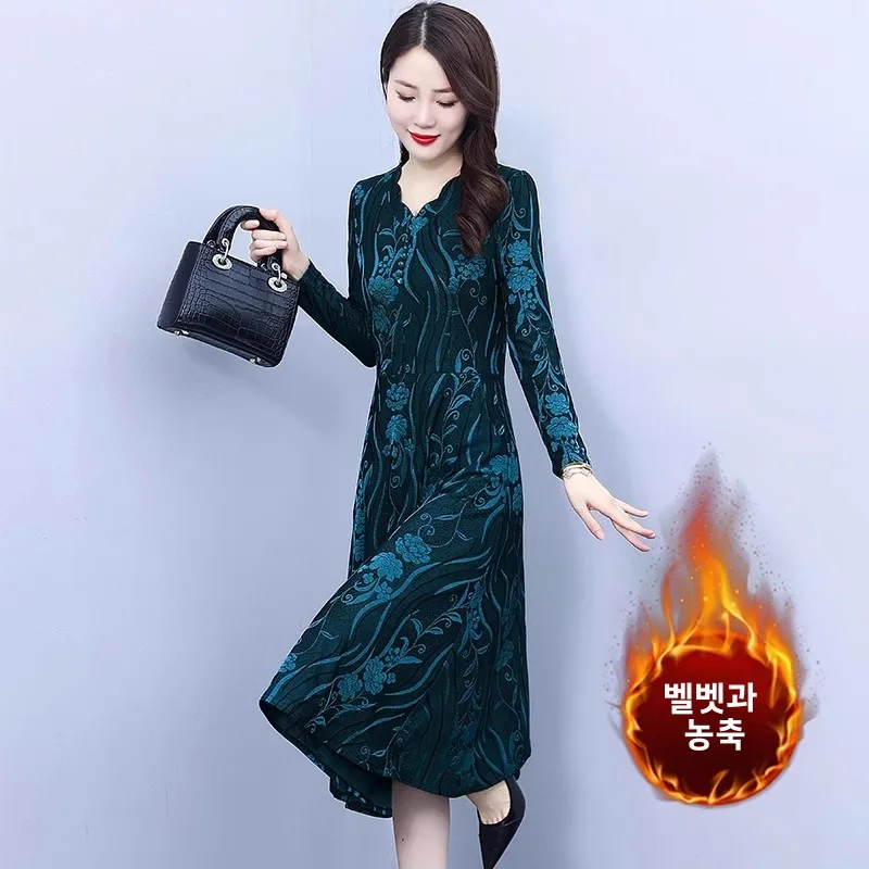 Autumn and Winter Long sleeve dress Women 2024 New Spring Mother Western Sle High end Fleece-lined Thicke...