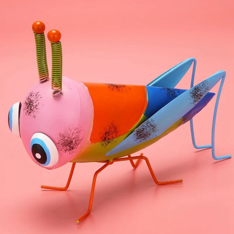 Металлический двор художественный сад фигурки кузнечика молится богомола