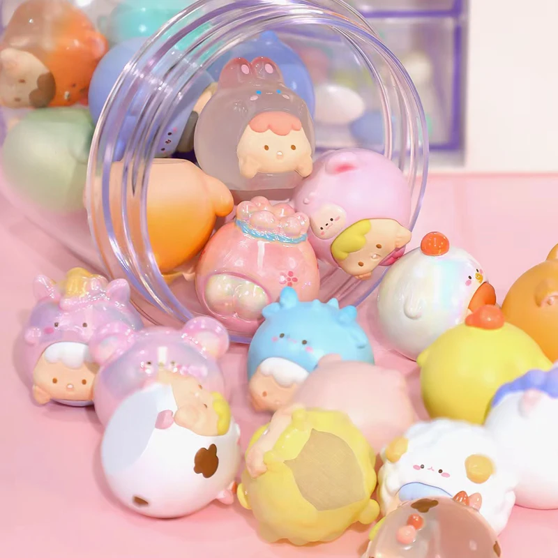 

Мини-куклы с рисунком китайского зодиака