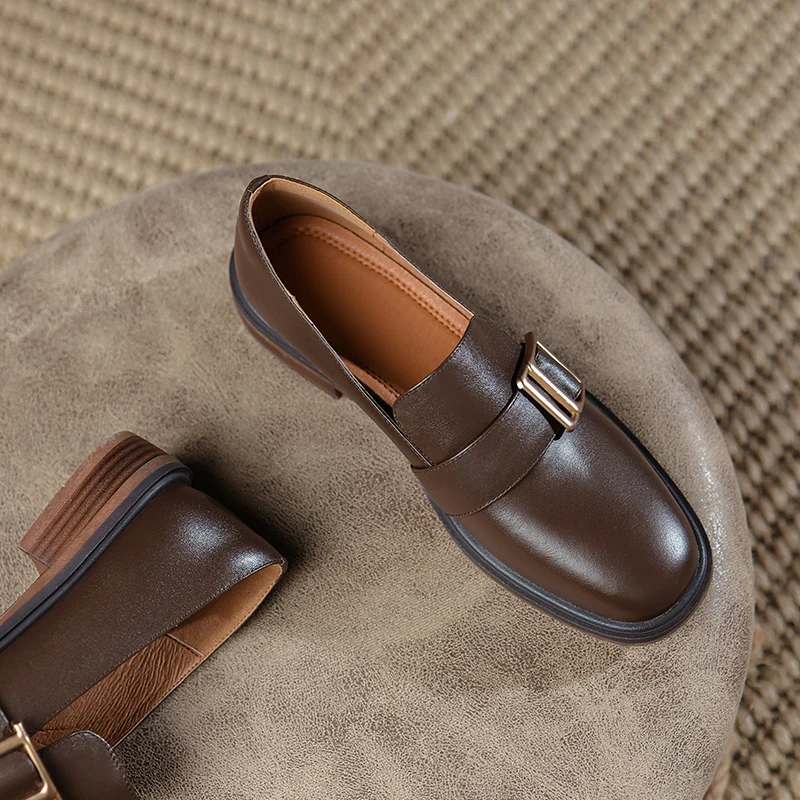 

NewCurve Platform Loafers Women Genuine Cow Leather Round Toe Metal Buckle Slip On Low Heels Pumps For Office Lady Casual Shoes