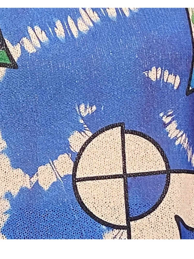 Женский трикотажный свитер с длинным рукавом свободного покроя