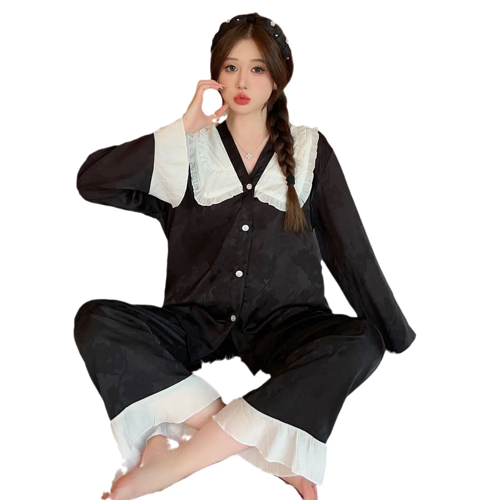 Зимние теплые брюки с длинными рукавами черные женские атласные пижамные