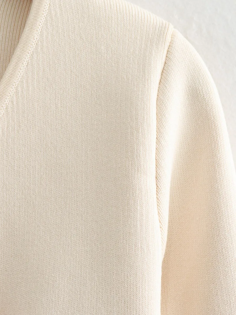 Женский вязаный кардиган