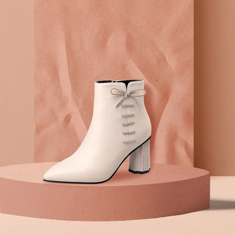 

COZOK Women's Spring and Autumn Korean Version of The New Pointed Bow Rhinestone Short Tube Square Heel High Heels Ankle Boots