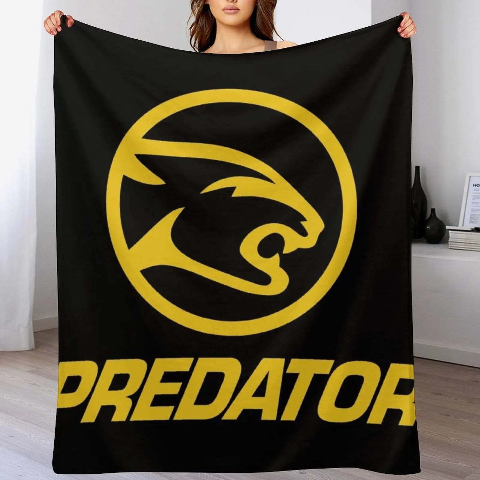 Плед с КРУГЛЫМ ЛОГОТИПОМ PREDATOR