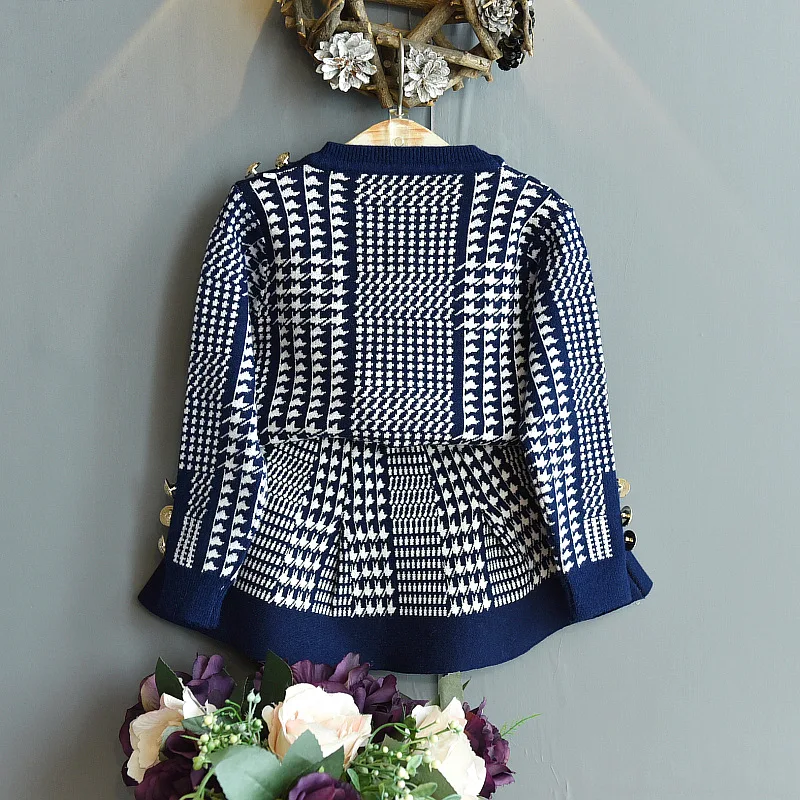 Осенние свитера для маленьких девочек новинка 2022 теплый вязаный костюм рубашки