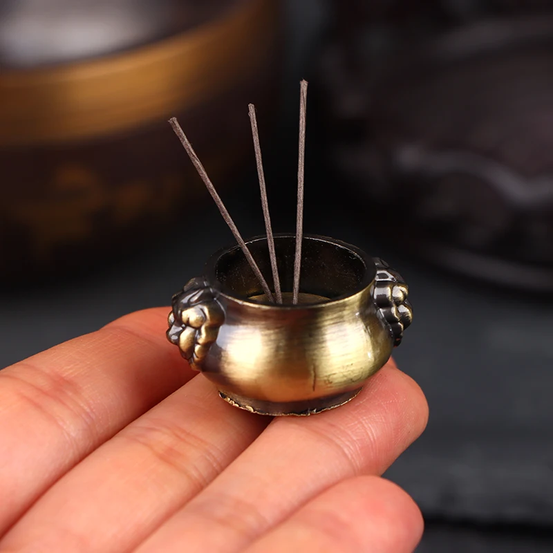 

1Set 1:12 Dollhouse Miniature Incense Burner with Incense Simulation Censer Model Scene Decor Pretend Toy Doll House Accessories