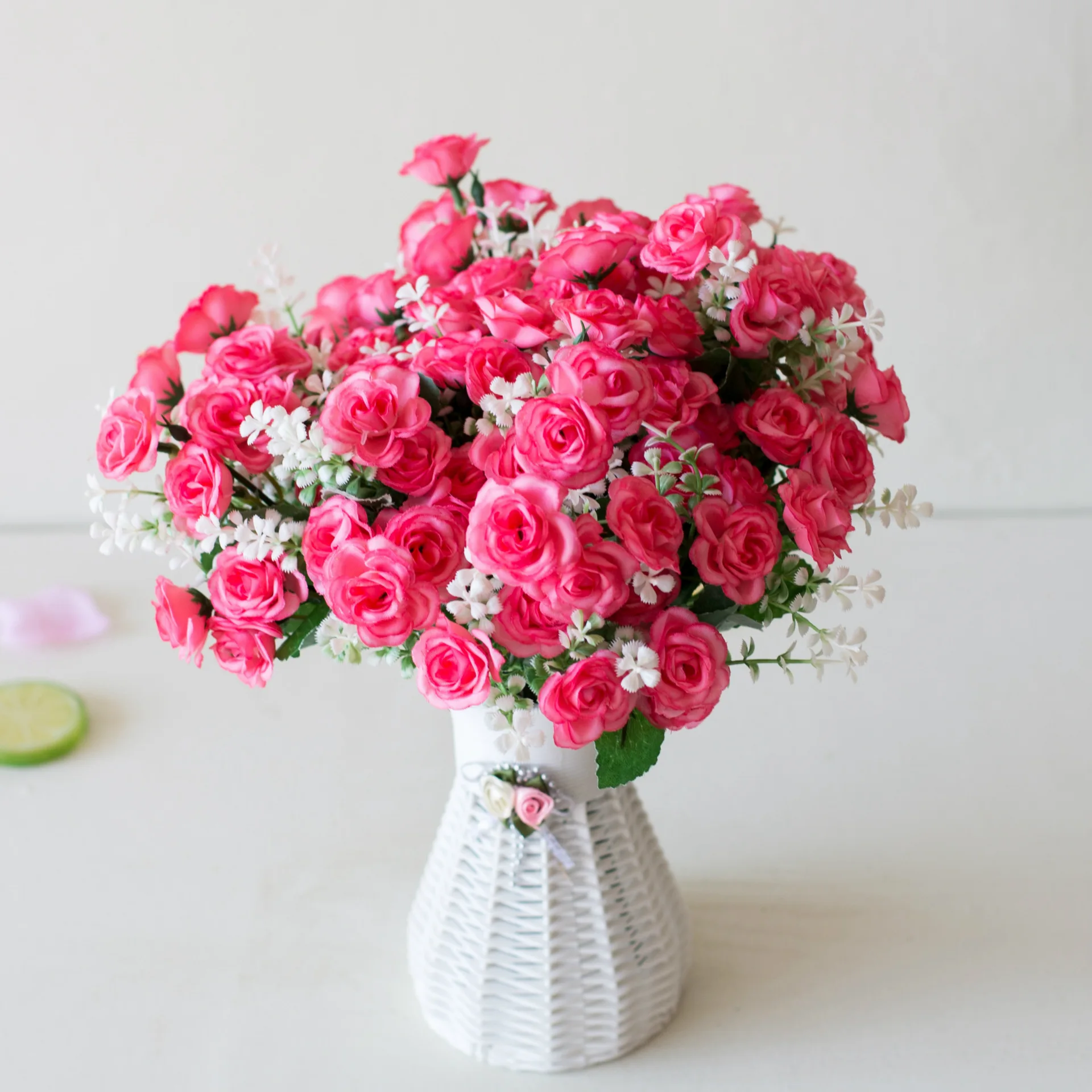 

Artificial Flowers 15Head High-end Mini Rose Bouquet American Farmhouse Garden Decoration Attic Window Sill Decoration
