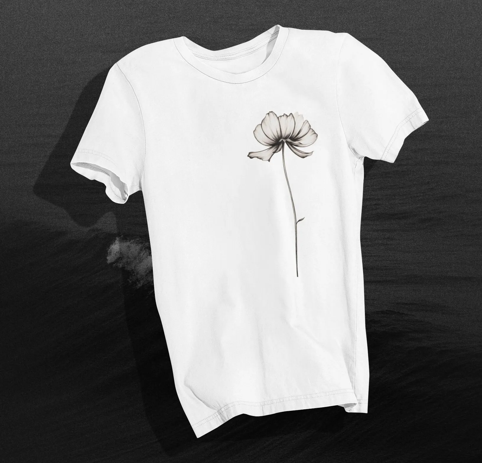 Минималистичная футболка с цветочным принтом белая простая стильная цветочная