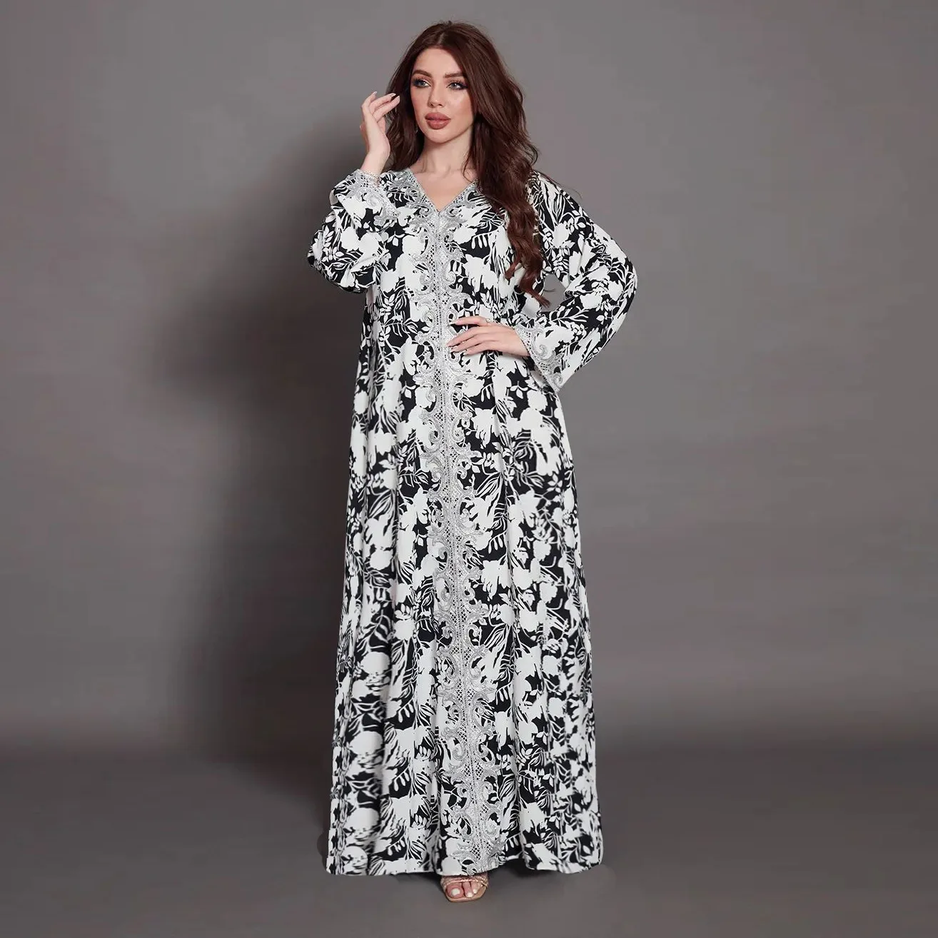 Dubai Luxury Islamic Clothing Puff Sleeve Women Muslim Dress Black and White Flores Printed Long Jalabiya Abaya Femme Musulman