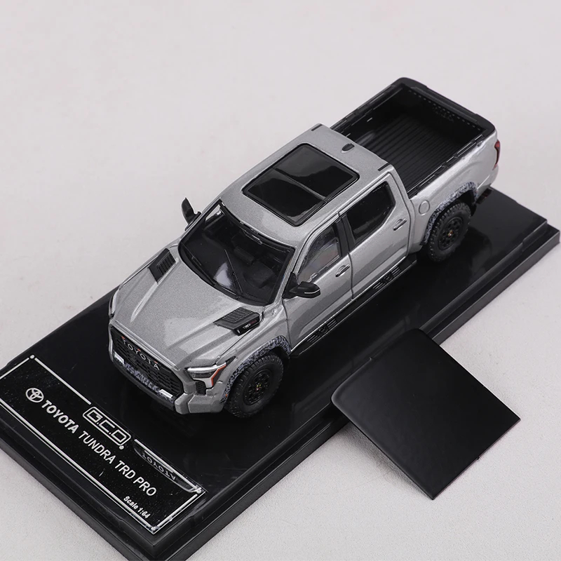 Фото Коллекционная модель автомобиля GCD 1:64 Toyota Tundra TRD PRO из сплава, имитация, игрушка, предмет для демонстрации №5