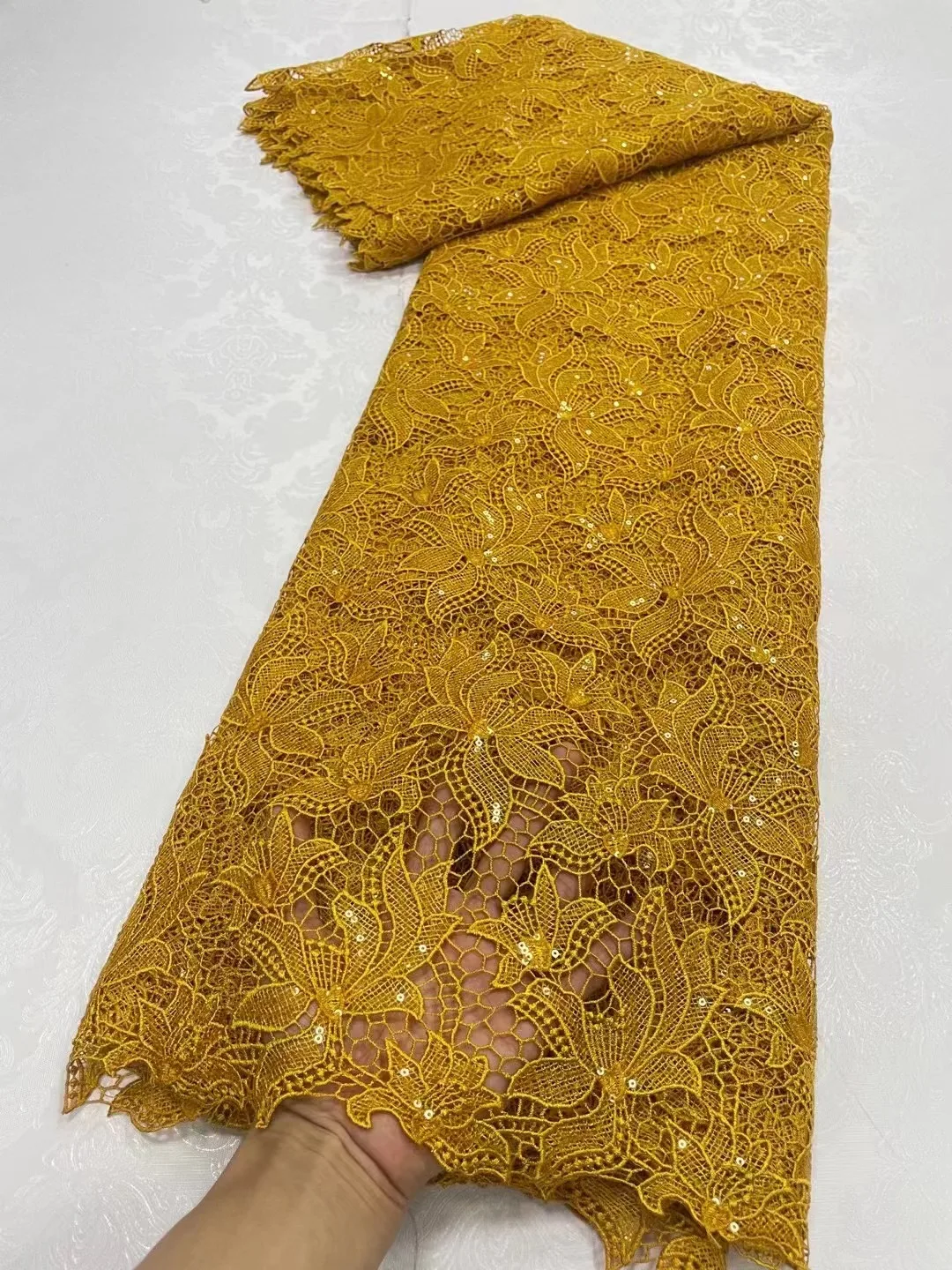 

Latest African Tulle Chiffon Lace Fabric 2023 High Quality Nigerian French Tulle Mesh Lace With Sequins For Wedding Asoebi Sew