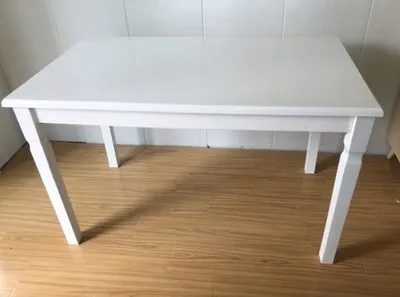 Современный минималистичный белый обеденный стол из массива дерева