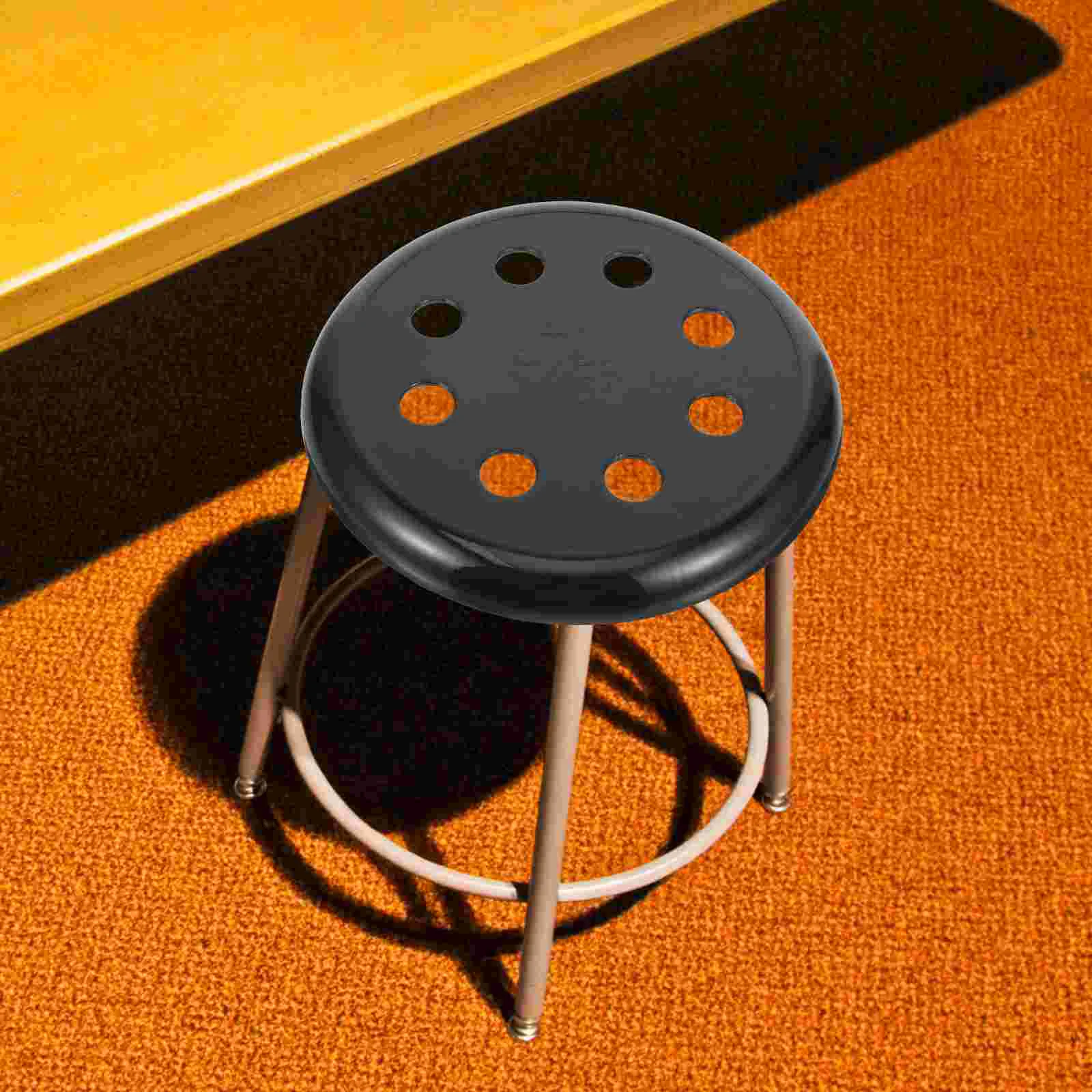 Рисунок 4 - Декоративное сиденье для бара