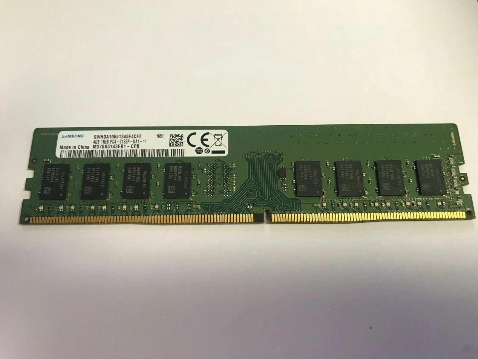 

Настольная память 4G 1RX8 PC4-2133P-UA1 DDR4