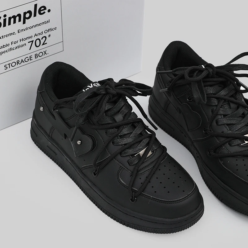 Men's Casual Shoes Lightweight Breathable Men Shoes Flat Lace-Up Men Sneakers White Unisex Tenis Masculino Women running shoes