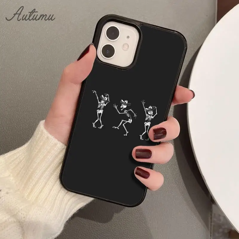 Фото Черный эстетический чехол для телефона с черепом и скелетом для iPhone 15 16 SE2020 11 12 13 14 Pro Max mini 7 8 Plus coque Fundas Shell №4