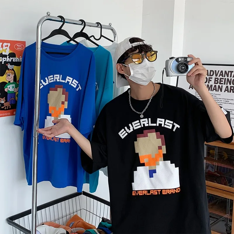 

Мужская одежда SENSIR | Футболка свободного покроя унисекс с короткими рукавами астронавтом