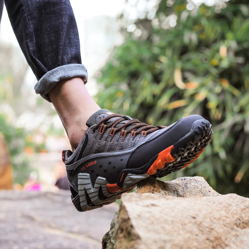 

Hot Selling High Quality Hiking Shoes Men Breathable Casual Mesh Sneakers Lovers Leather Waterproof Hiking Outdoor Sports Shoes