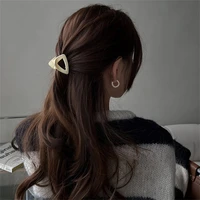 acrylic triangle hair clip south korea simple fashion personality small shark clip high horsetail fixed artifact hair accessorie