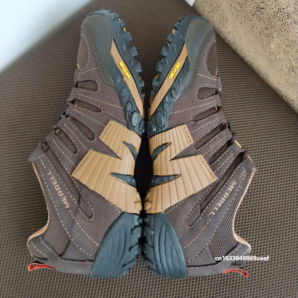 Мужские кроссовки для активного отдыха с V-образным вырезом | Спорт и развлечения