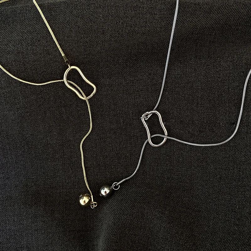 Женская цепочка для свитера