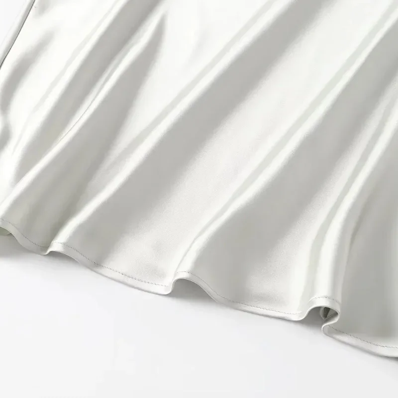 Платье-комбинация летнее атласное без рукавов с бантом и открытой спиной