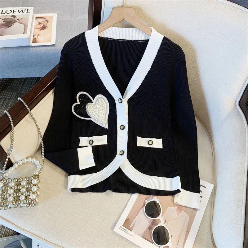 

Korean Fashion Sweet Knitted Cardigan Women Chic Heart Button beading V-neck Sweater Coat Lady Cute Loose Long Sleeve Crop Top