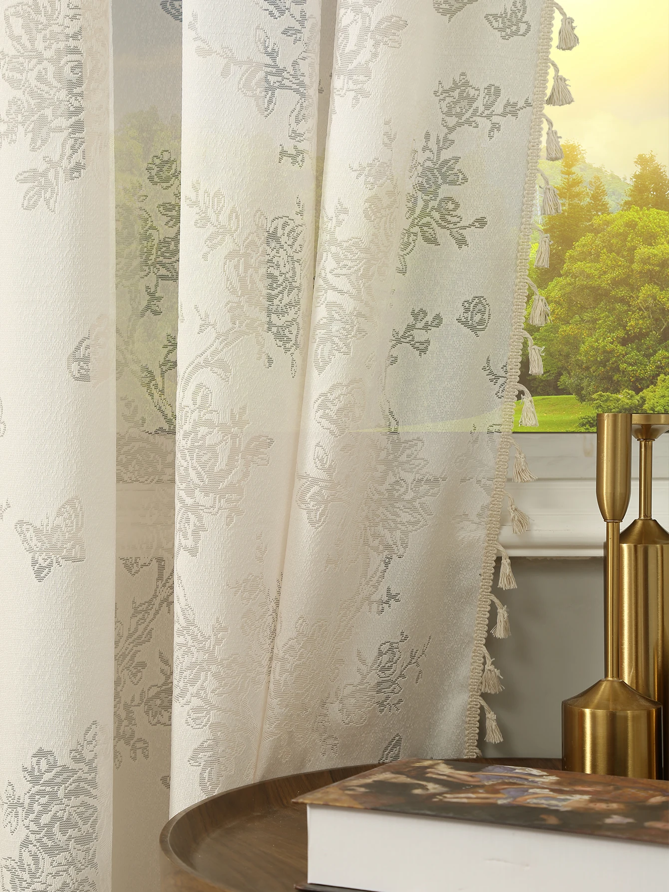 Белые прозрачные шторы бежевые льняные текстурированные с цветочным рисунком 84