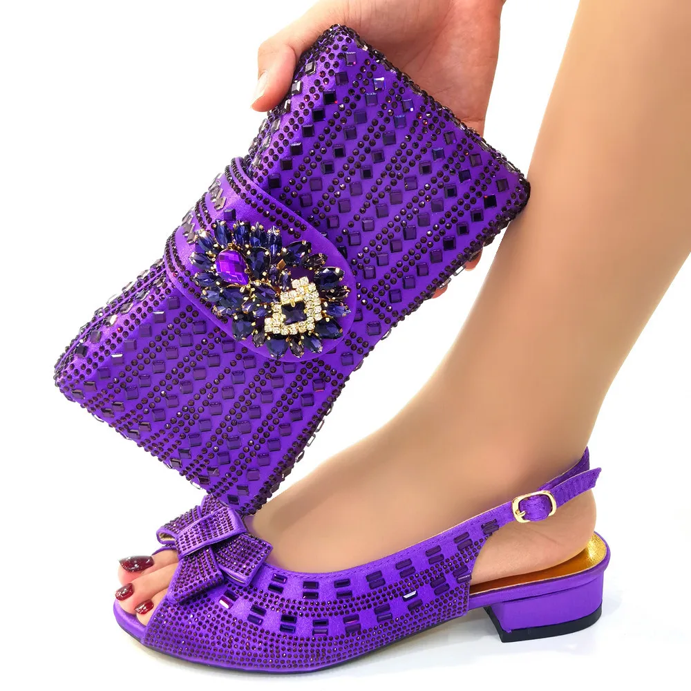 

Elegant Nigerian 2022 Spring Autumn New Purple Color Square Heel Shoes and Bag Set For African Ladies Evending Party Sandal