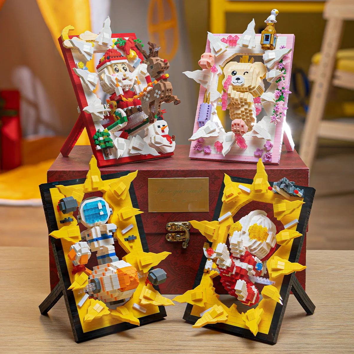 

Photo Frame Micro Building Blocks Santa Claus Astronaut Assembled DIY 3D Model Bear Mini Brick Figures Toys For Home Decoration