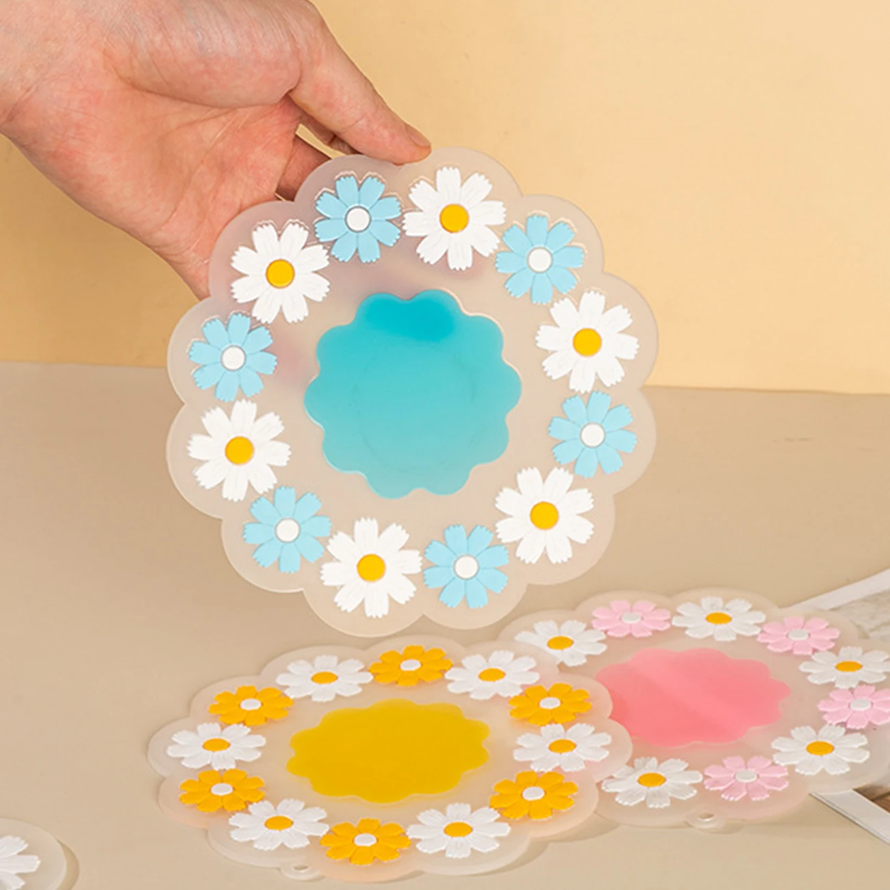 

PVC soft rubber coaster round heat insulation plate non-slip silicone coaster