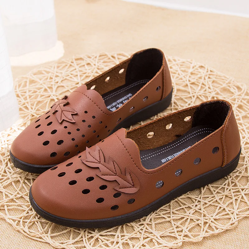 Spring Summer Women Shoes Loafers 2022 New Round Toe Single Shoes Female Casual Shoes Slip-on Breathable Ladies Hollow Flats