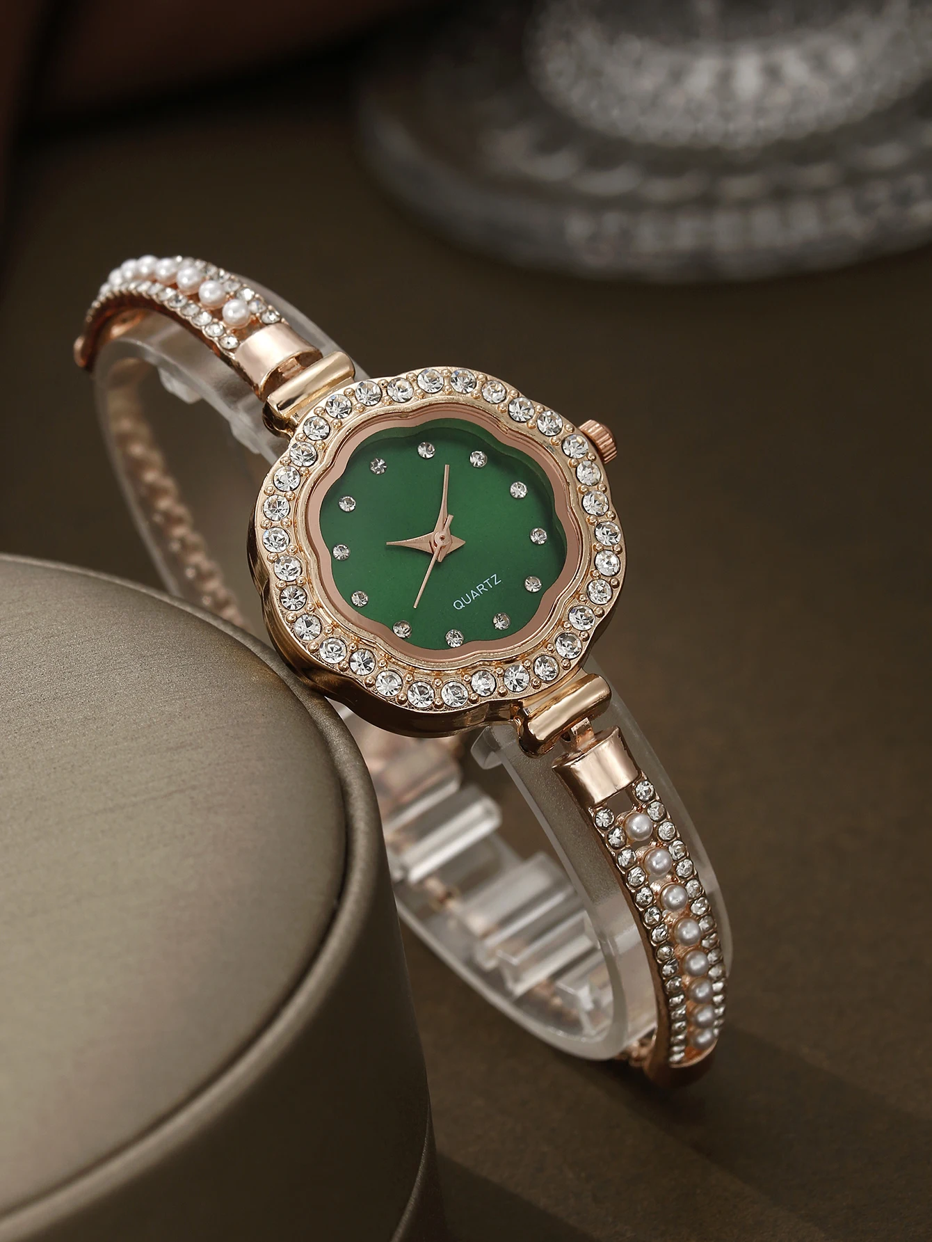 5 шт. новые женские часы-браслет с бриллиантами модные и элегантные кварцевые