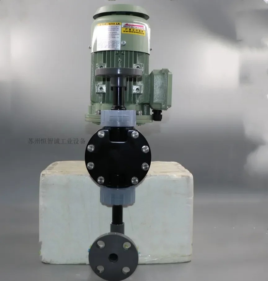 Японский механический мембранный дозирующий насос iwaki LK-F47VC/VH/VC-04