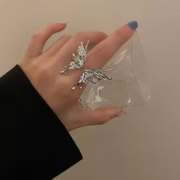 delicate jewelry butterfly ring 2022 new trend sweet temperament silvery plating geometric metal ring for women finger gifts