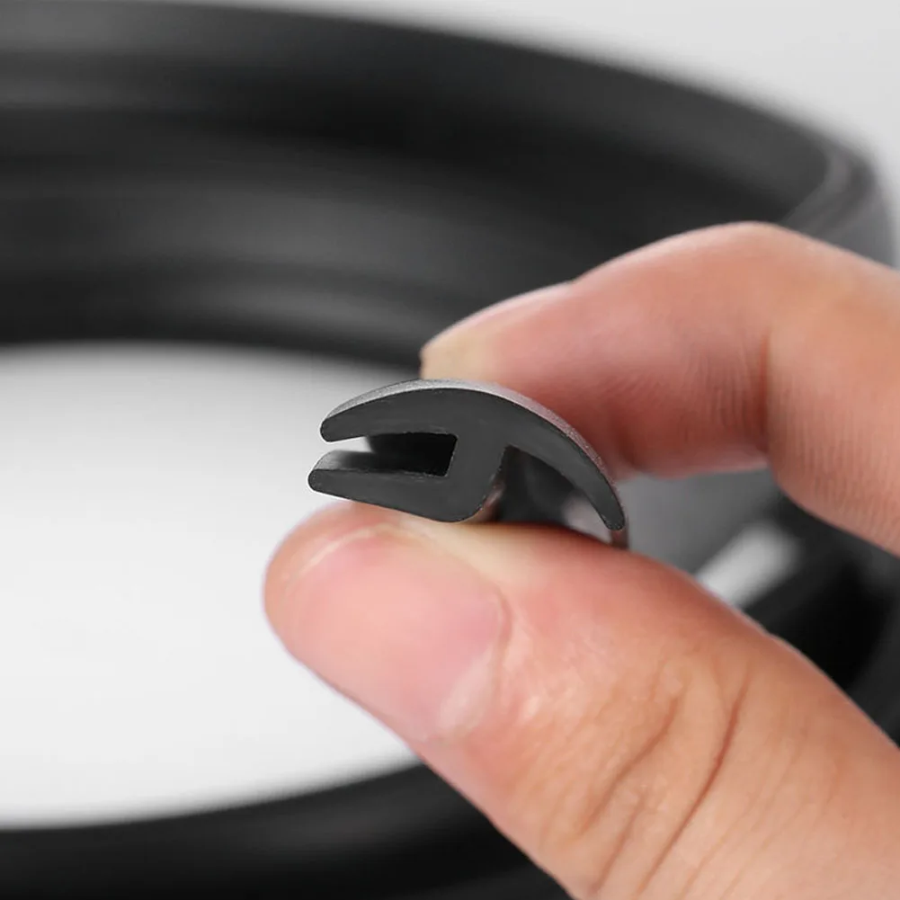 Under Front Windshield Panel Sealed Trim Rubber Seal Popular Car Strip Useful Moulding Brand New |