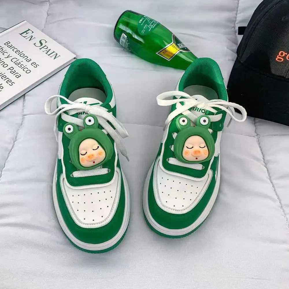 

HOUZHOU зеленая спортивная обувь на платформе, женские кроссовки, кавайная Вулканизированная модель 2022 Harajuku, весенняя женская обувь для теннис...